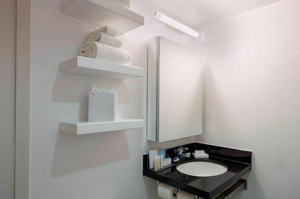 Hampton Inn Manhattan Chelsea - photo 19