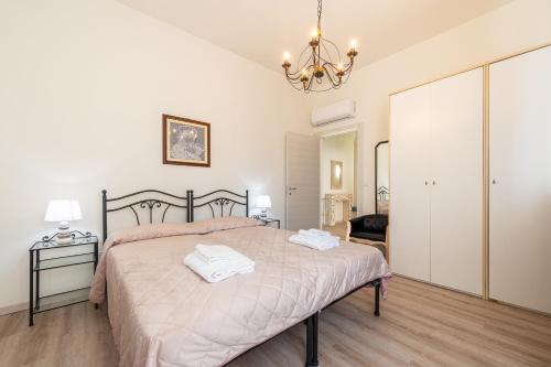 Oltretorrente Ospedale Apartment — 4-Star Luxury Hotel in Parma, Italy
