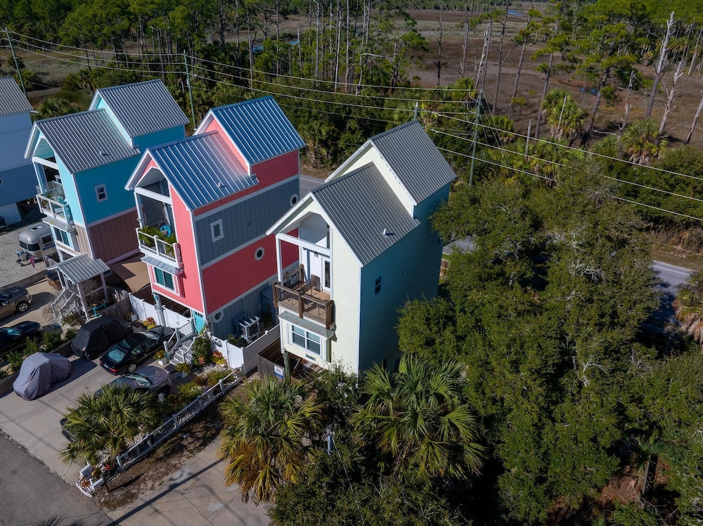 Eagle's Rest by Pristine Properties Vacation Rentals — 4-Star Luxury Hotel in Port Saint Joe, United States