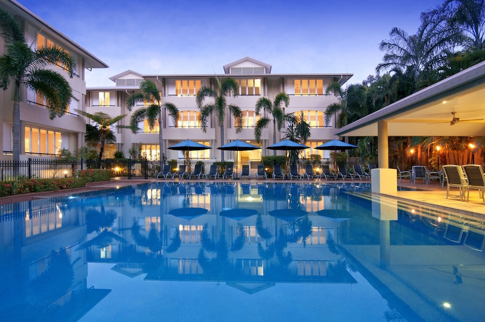 Cayman Villas Port Douglas