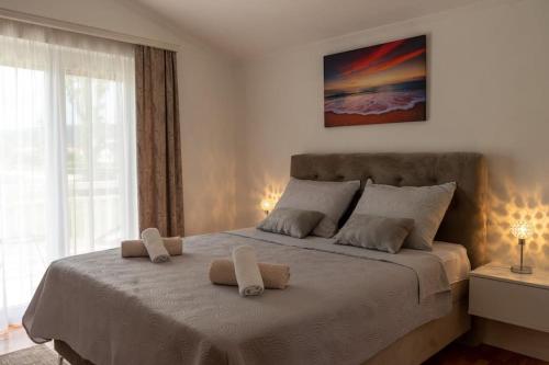 Sunny valley — 4-Star Luxury Hotel in Donji Vinjani, Croatia