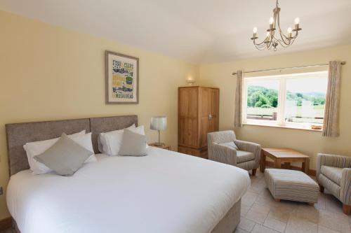 Mincombe Barn Bed & Breakfast — 4-Star Luxury Hotel in Honiton, United Kingdom