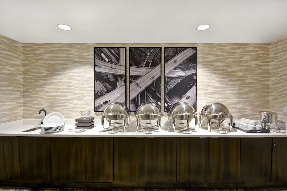 Hotel Indigo Kansas City The Crossroads by IHG - photo 61
