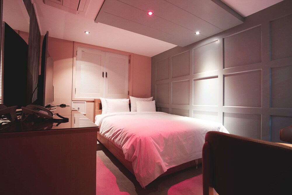 Goodstay Grand Motel Chuncheon in Chuncheon, South Korea