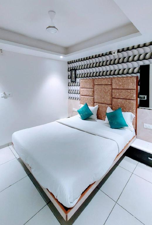 Hotel Sigma Inn in Ahmedabad, India