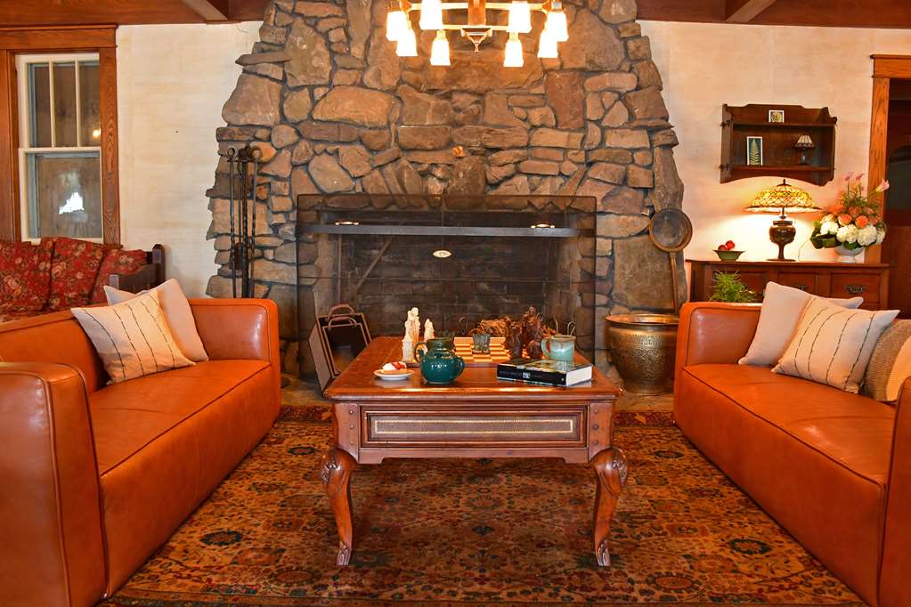 Chestnut Inn at Oquaga Lake - photo 10