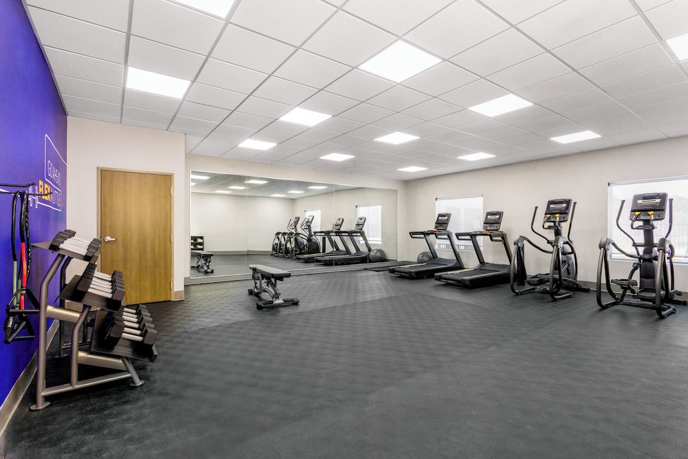 Holiday Inn Express & Suites Macclenny by IHG - photo 20