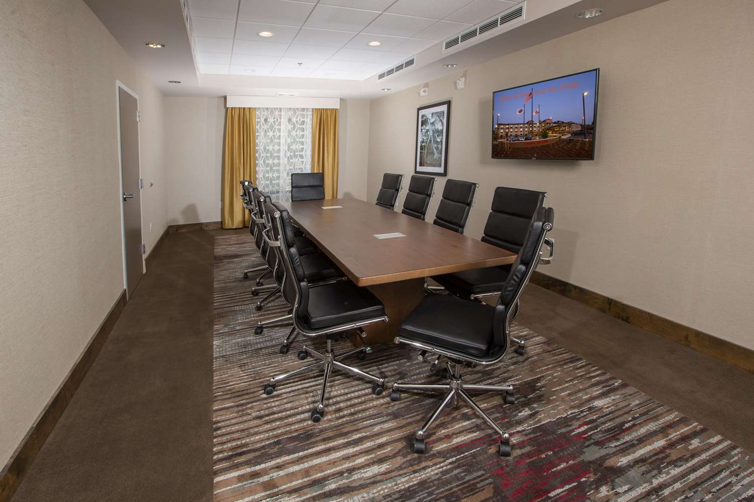 Hampton Inn & Suites Buellton Santa Ynez Valley - photo 26