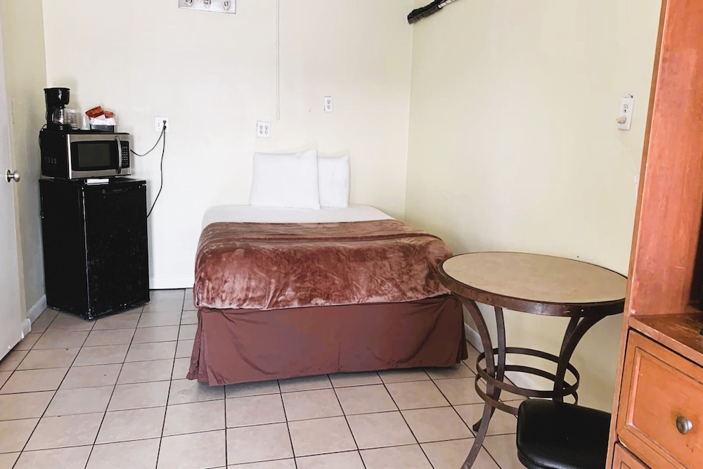 OYO Hotel Rockport Bay View - photo 22