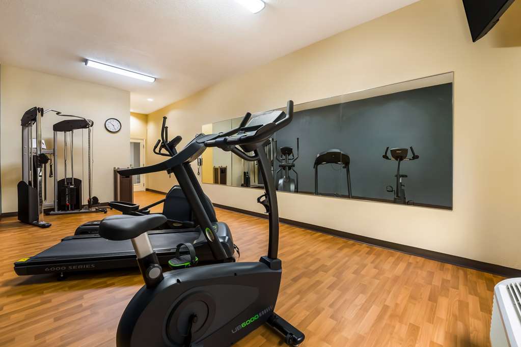 Best Western Bradbury Inn & Suites - photo 7