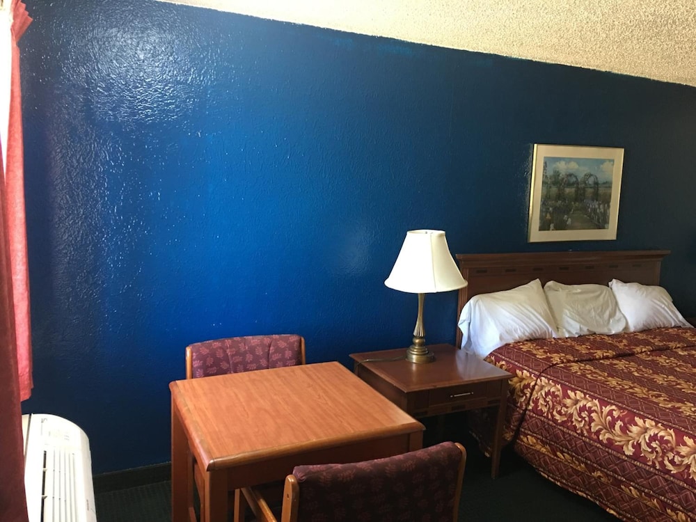 Chaparral Motel - photo 10