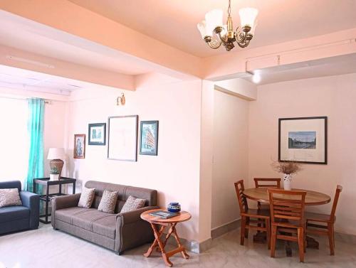 Two Rooms Mountain View Apartment with Wi Fi — 4-Star Luxury Hotel in Kohima, India
