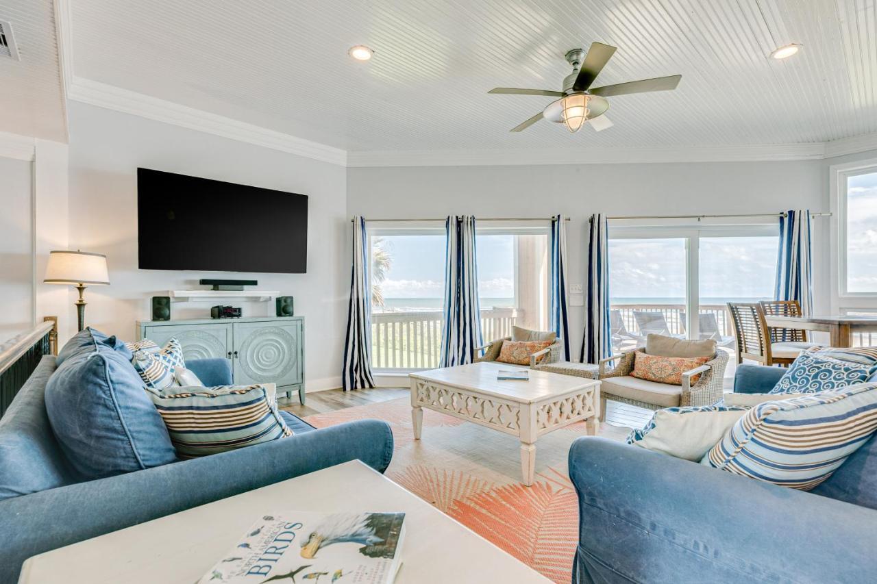 Kahala Sunrise in Galveston, United States