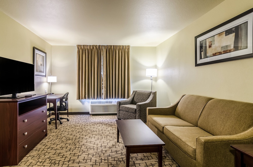 Cobblestone Inn & Suites Ord - photo 25