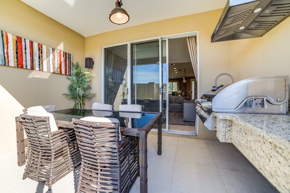 Modern Magic Village Resort Townhouse 7662 - photo 9
