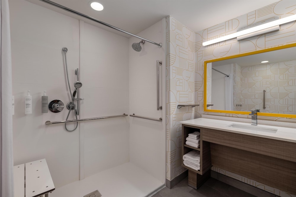 Home2 Suites By Hilton Ames - photo 50