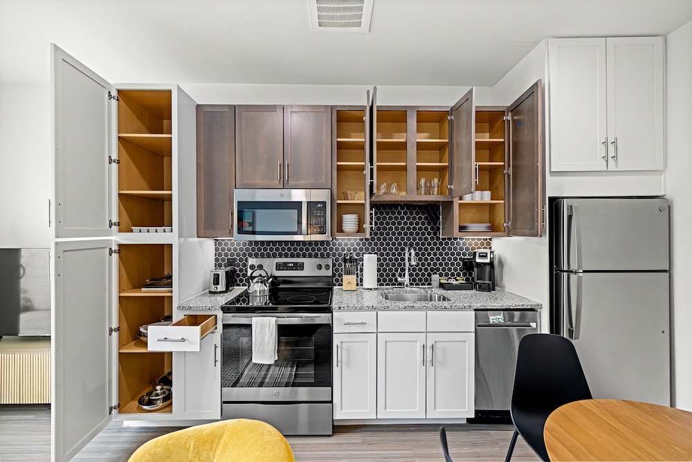 Placemakr Downtown Austin - photo 63