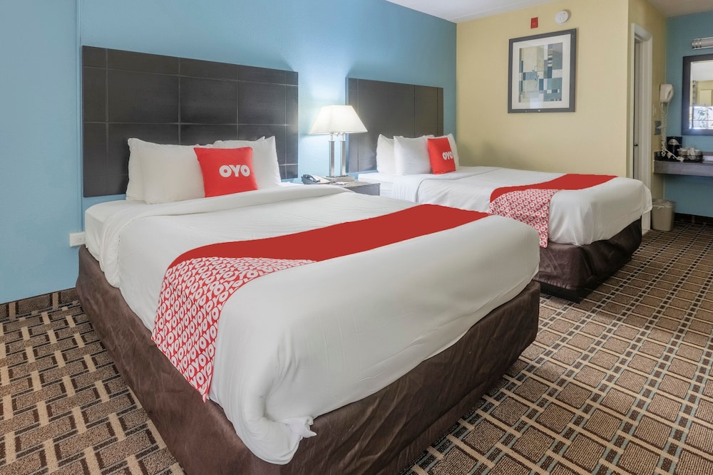 OYO Hotel Knoxville TN Cedar Bluff I 40 - photo 23