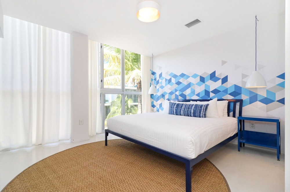 Roami at 250 Collins - photo 21