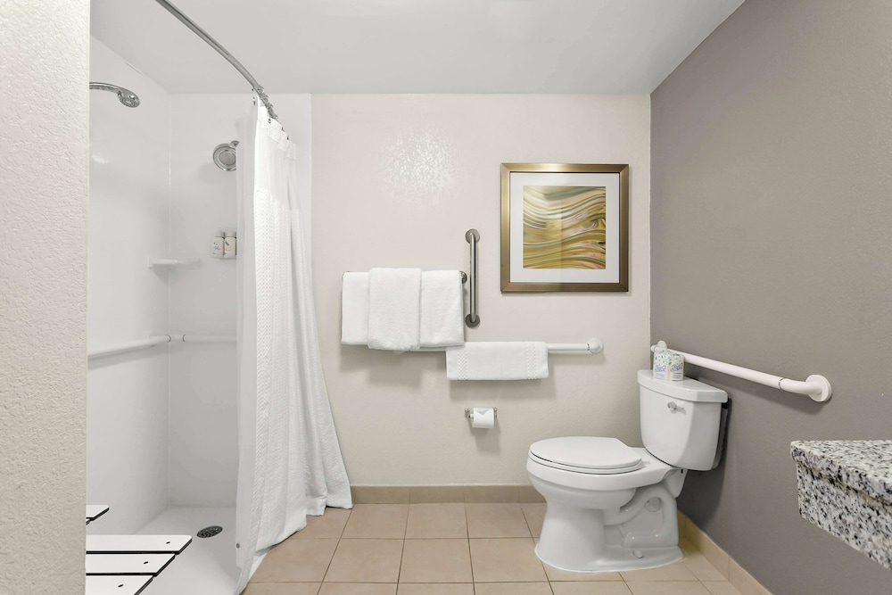 Sonesta Select Greenbelt College Park - photo 26
