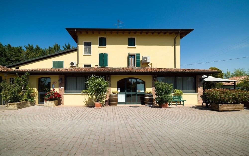 Rifugio San Lorenzo in Soave, Italy