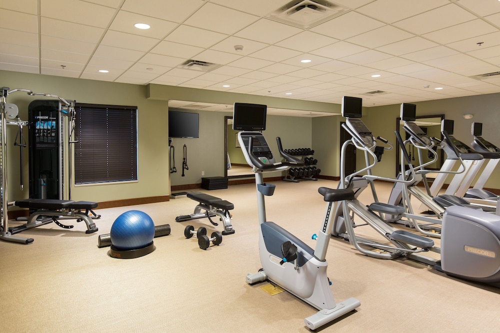 Staybridge Suites Toledo Maumee by IHG - photo 22