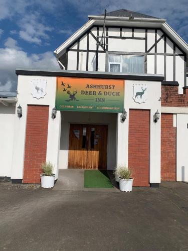 Ashhurst Deer N Duck Inn in Palmerston North, New Zealand