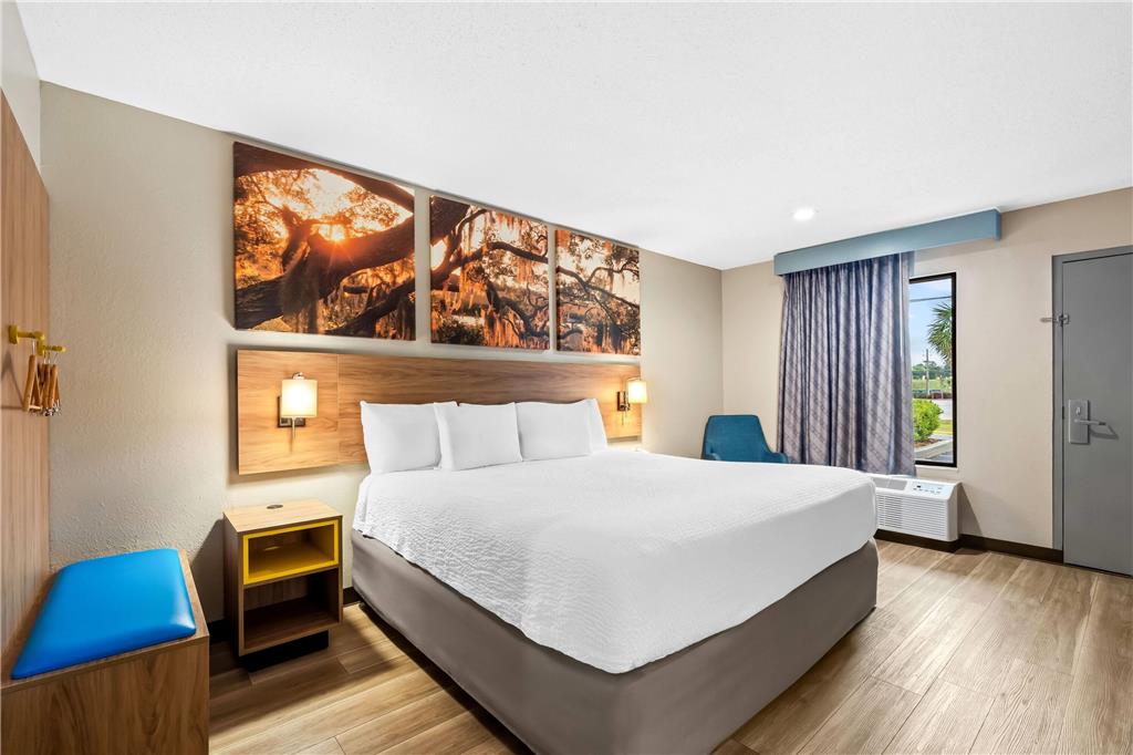 Days Inn by Wyndham Bainbridge - photo 30