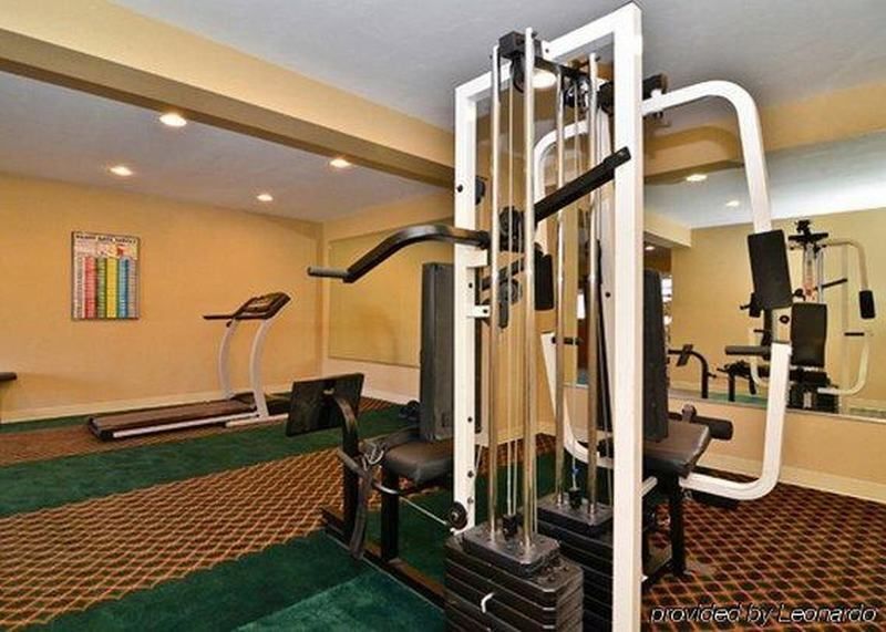 Rodeway Inn East - photo 29