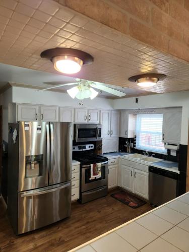 Gates getaway in Columbus, United States