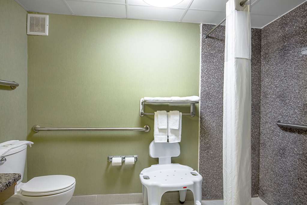 Quality Inn Holly Springs South - photo 19