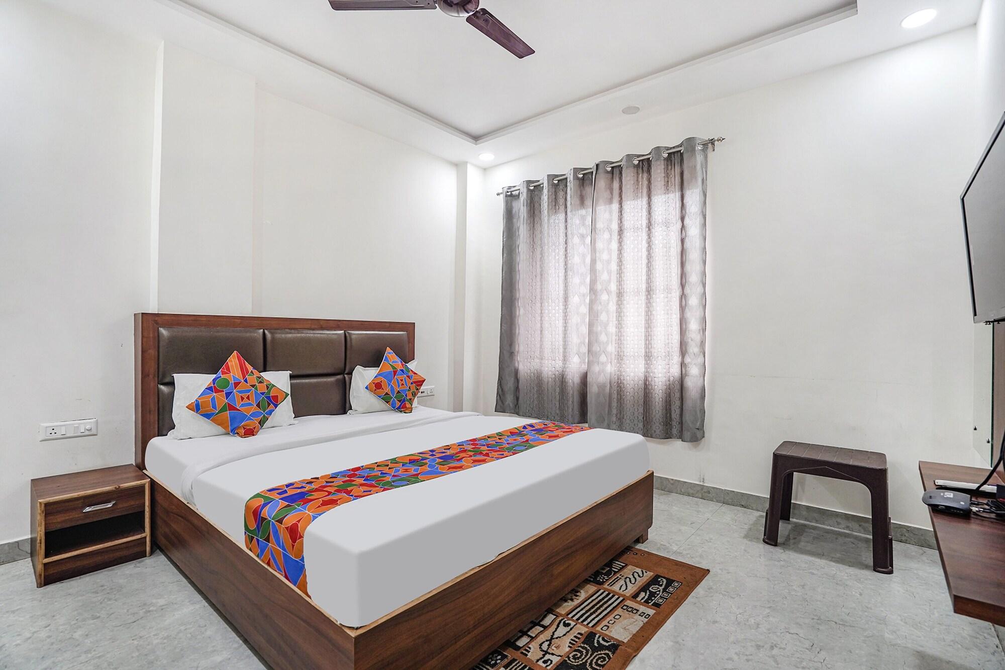 Fabhotel Akash Inn - last minute hotel in Agra