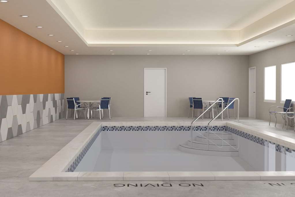 La Quinta Inn & Suites by Wyndham Maricopa Copper Sky - photo 10