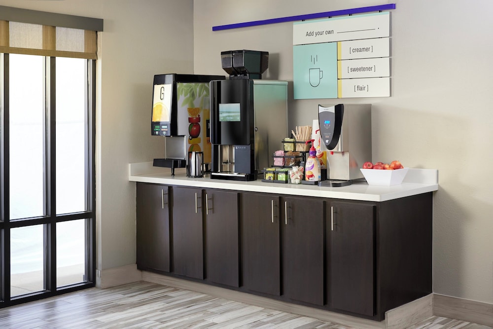 Garner Hotel Salt Lake City Airport by IHG - photo 16