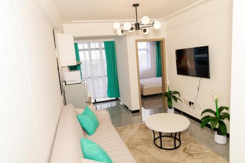 Lush Nest Beautiful 1br Apartment Kilimani Nairobi — 4-Star Luxury Hotel in Nairobi, Kenya