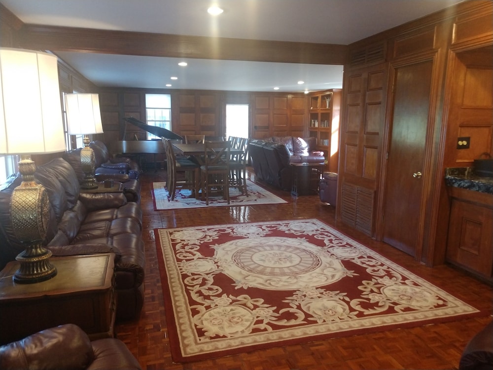 Kingsbay Mansion & Vacation Houses - photo 63