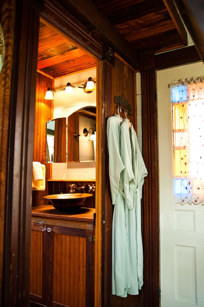 Park Lane Guest House - photo 60