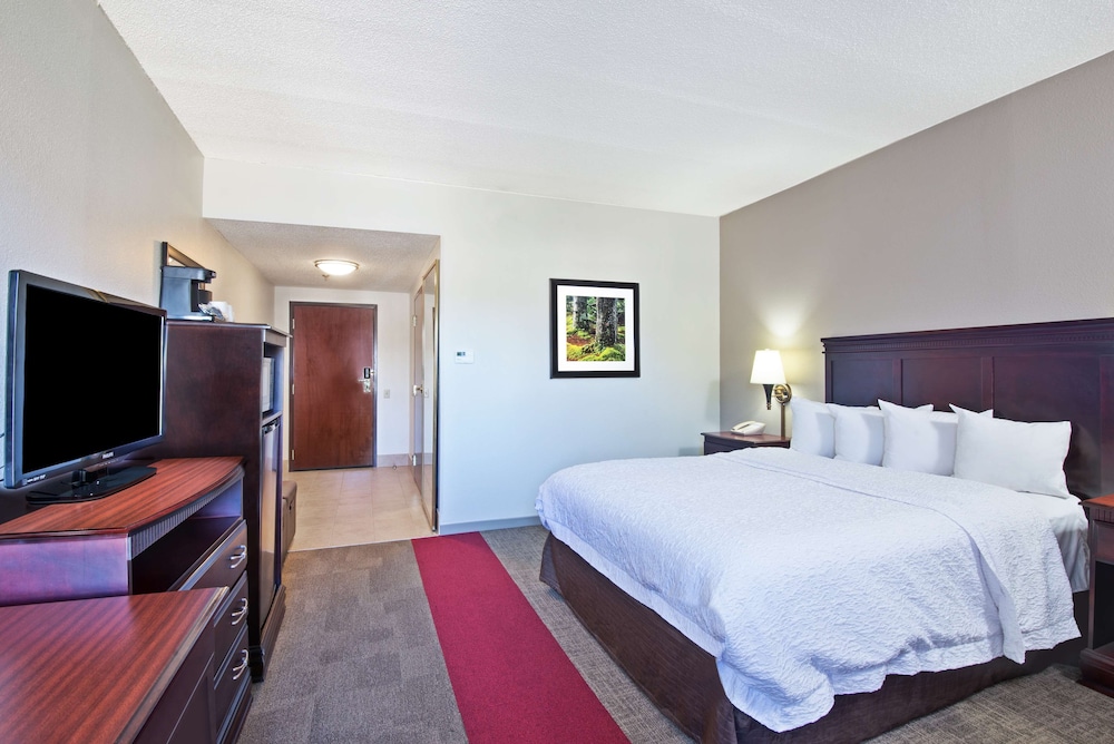 Hampton Inn Huntington Barboursville - photo 15