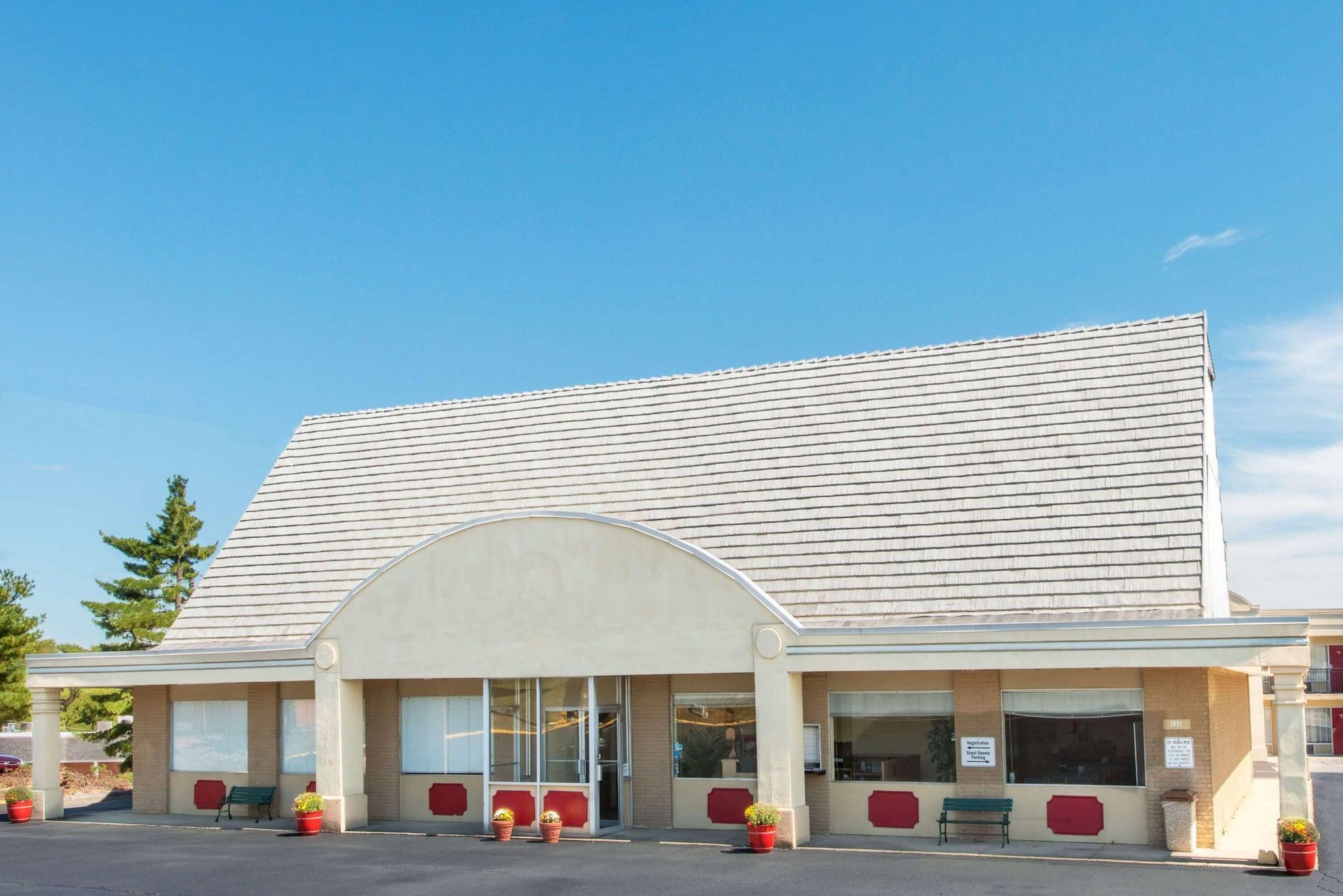 Knights Inn Frankfort in Frankfort, United States