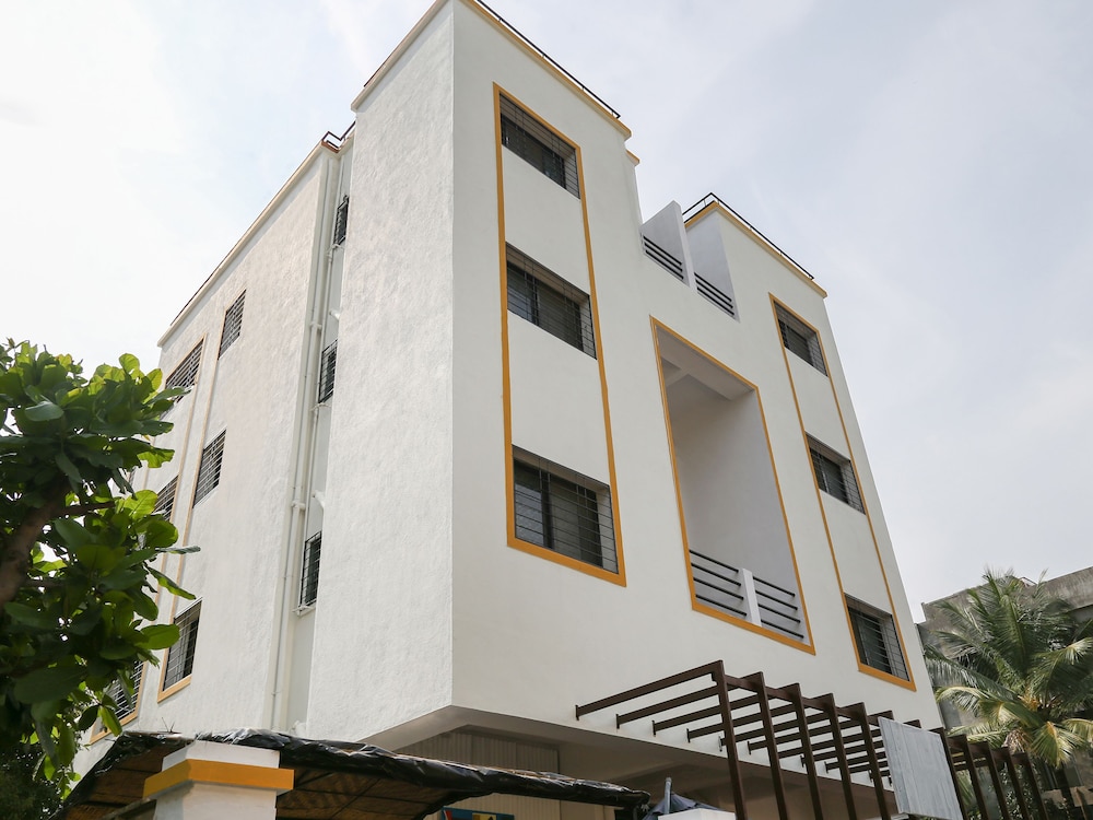 Treebo Trip Aero Studio - carbon neutral hotel in Pune
