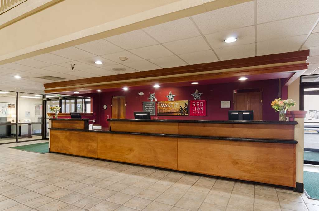 Red Lion Hotel & Conference Center Cheyenne - photo 5