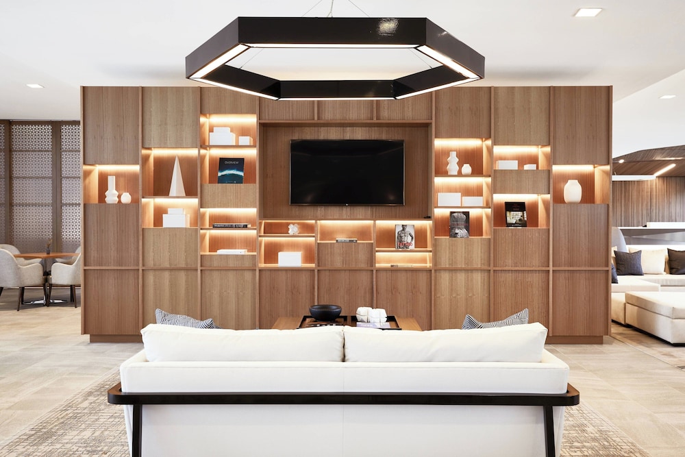 AC Hotel by Marriott Dallas by the Galleria - photo 2