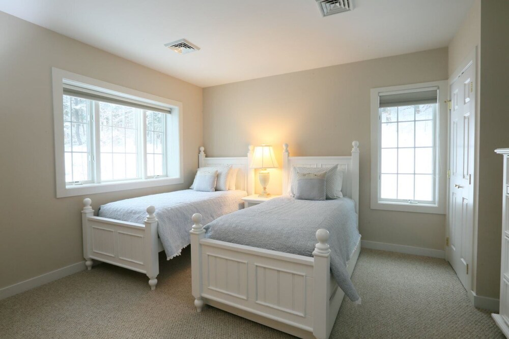 3BR Overlook at Topnotch - featured photo