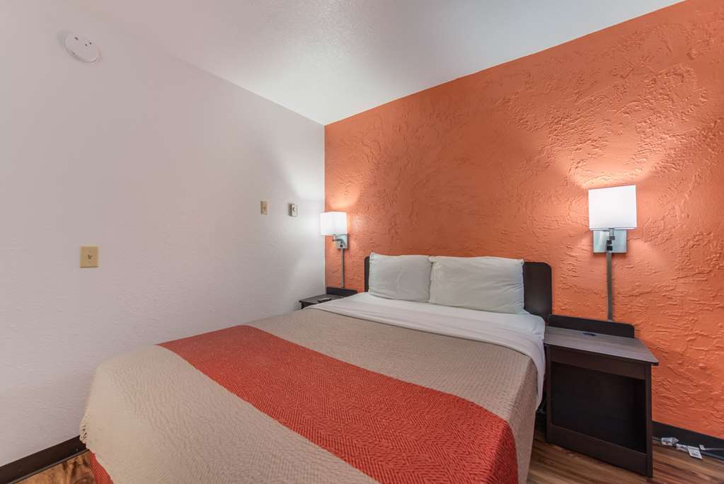 Motel 6 Saint Paul MN I 94 - photo 8