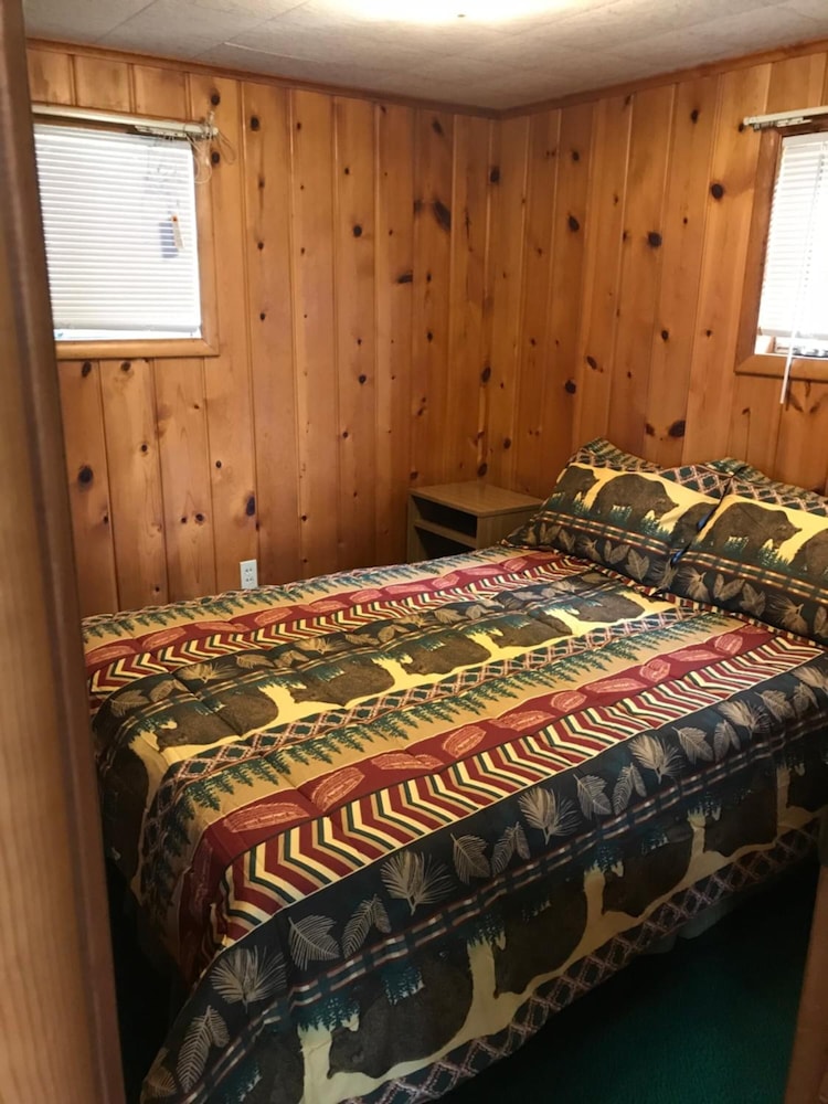 Chapel Hill Motel - photo 10