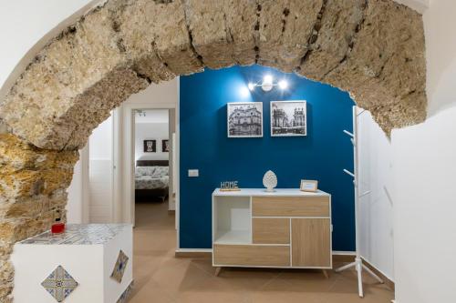 Arco di Bonello Cattedrale — 4-Star Luxury Hotel in Palermo, Italy