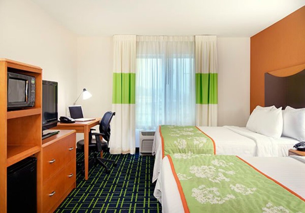 Fairfield Inn & Suites Jacksonville West Chaffee Point - photo 5