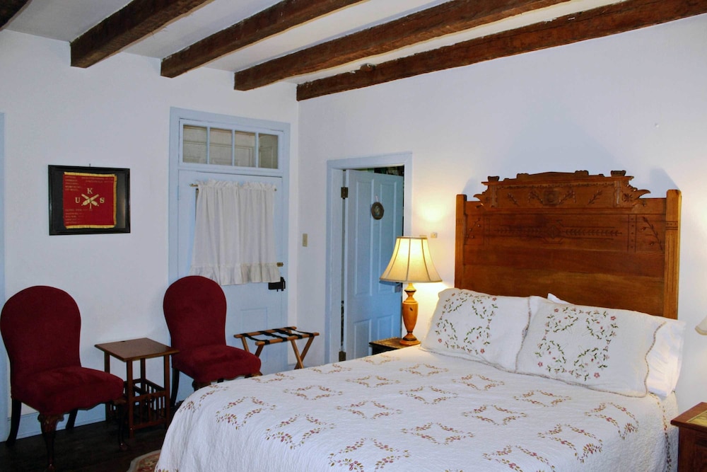 Battlefield Bed & Breakfast Inn - photo 25