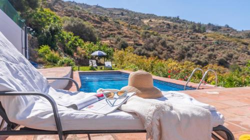 La Yuca Cómpeta by Ruralidays in Competa, Spain