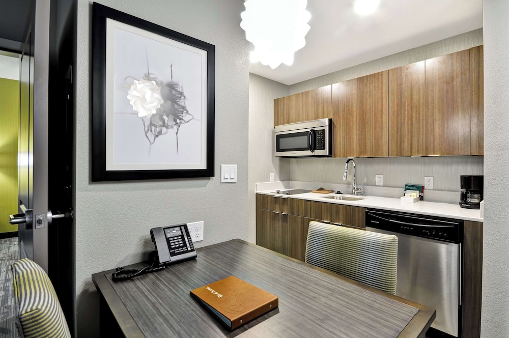 Homewood Suites by Hilton Tyler - photo 15